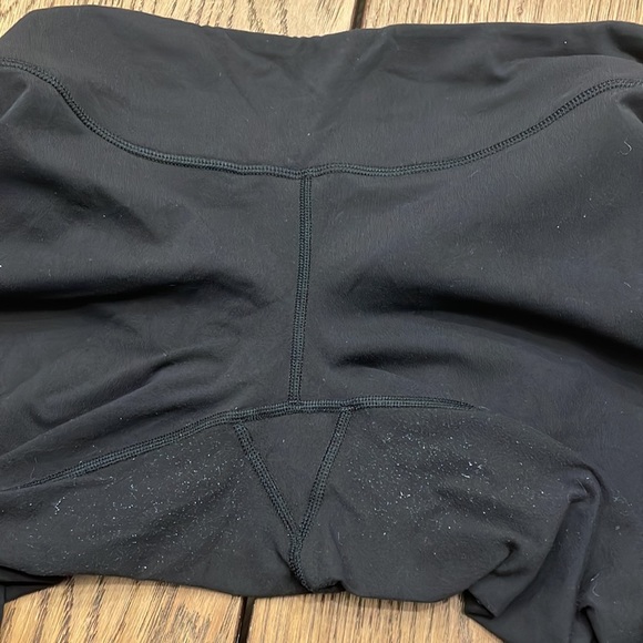 Lululemon crop legging - Picture 3 of 4